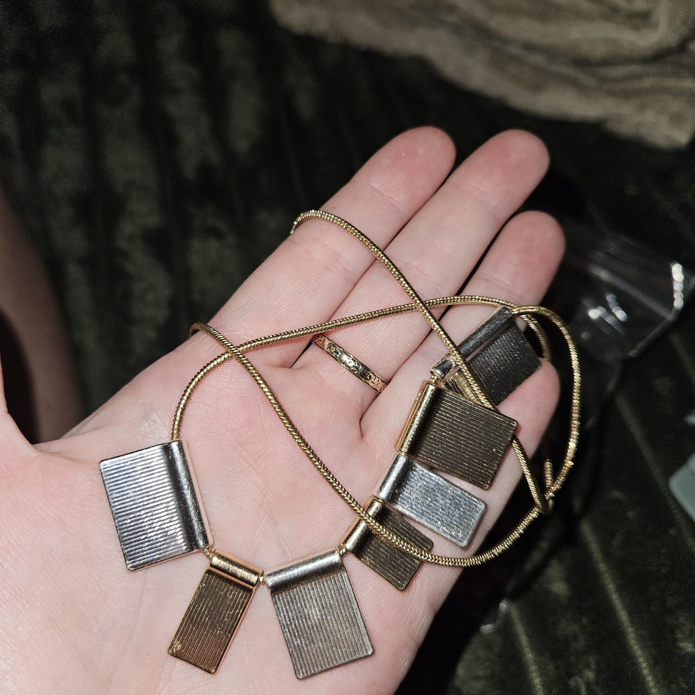 Vintage Jewlery Lot (10pc) - Picture 6 of 8